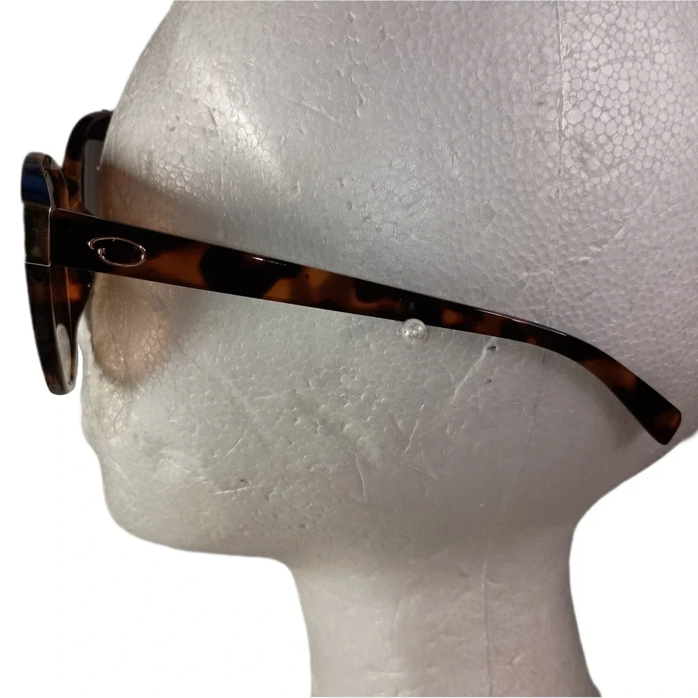 Oscar de la Renta Cat Eye‎ Sunglasses SKUJ083